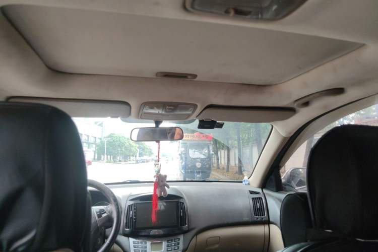 Used Hyundai Celesta 2011 1.6L Automatic Luxury Version
