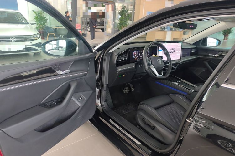 Used Volkswagen Magotan 2024 380TSI DSG Prestige Edition DaMai Package Driver Seat