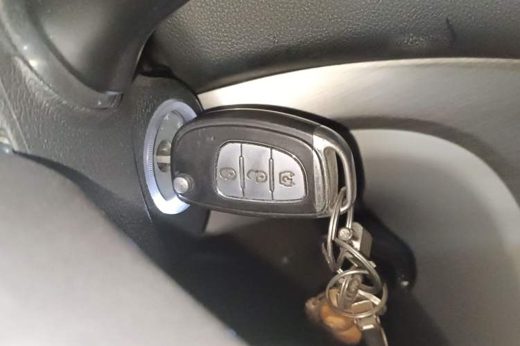 Used HYOSOW H3 2016 H3F 1.5L Manual Luxury Model
