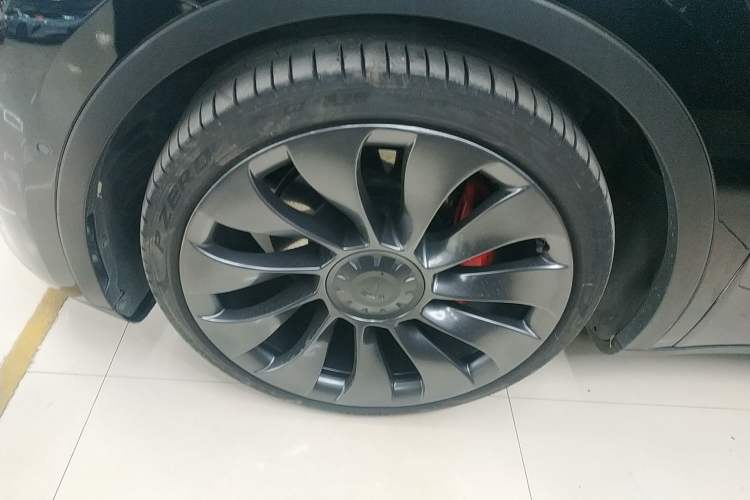 Used Tesla Model Y 2021 Performance High-Performance All-Wheel-Drive Version
