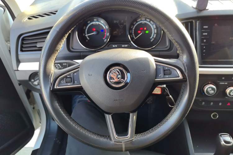 Used Skoda Kamiq 2020 1.5L Automatic Standard Edition