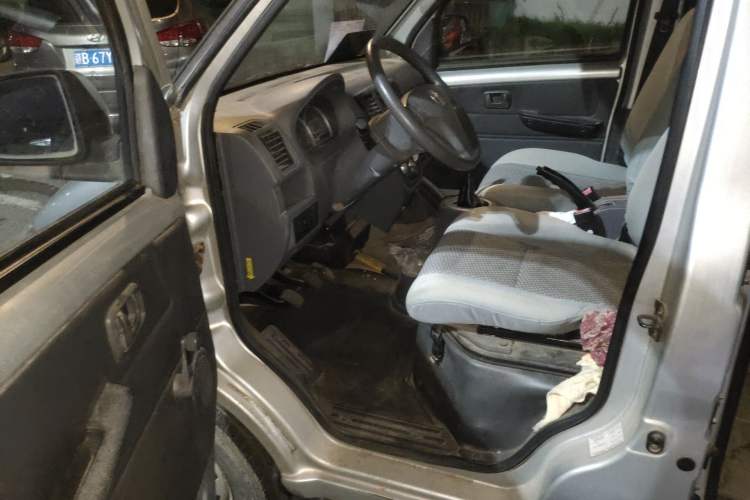 Used BAIC Weiwang 306 2013 1.2L Value Edition Basic 7-Seater A12 China IV Standard
