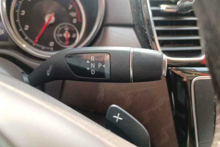 Used Mercedes-Benz GLE 2015 GLE 400 4MATIC Gear Lever
