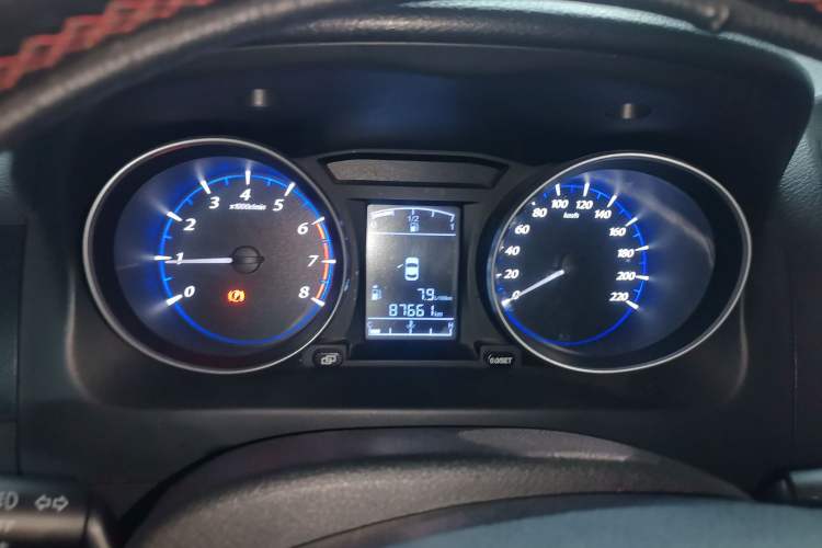 Used FORTHING Joyear X5 2015 1.6L Manual Luxury Model