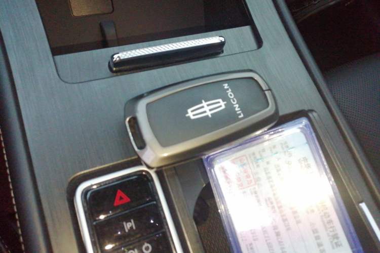 Used Lincoln Corsair 2024 1.5T Two-Wheel Drive Deluxe Hybrid Version Vehicle Key