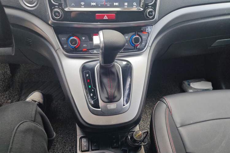 Used Haval H6 2017 Red-Label Sport Edition 1.5T Automatic Two-Wheel Drive Luxury Model
