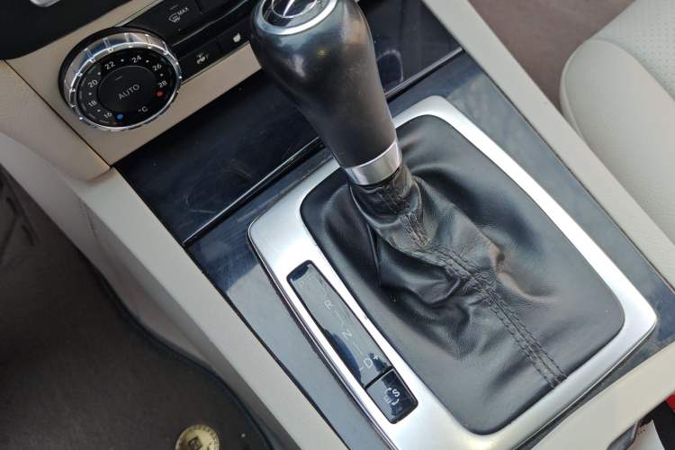 Used Mercedes-Benz C-Class 2013 C 180 CGI Classic