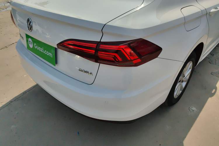 Used Volkswagen Bora 2020 1.5L Manual Fashion Edition
