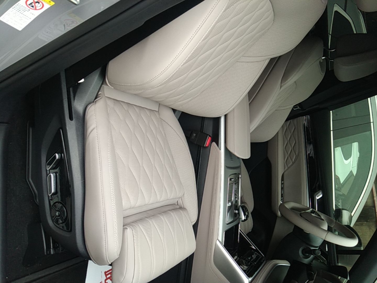 BYD Tang New Energy 2025 Intelligent Driving Version DM-i 115KM Flagship Edition — снимка 19