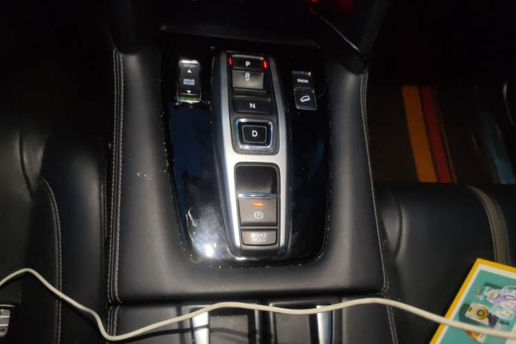 Used Honda UR-V 2020 370TURBO Two-Wheel Drive Luxury Edition