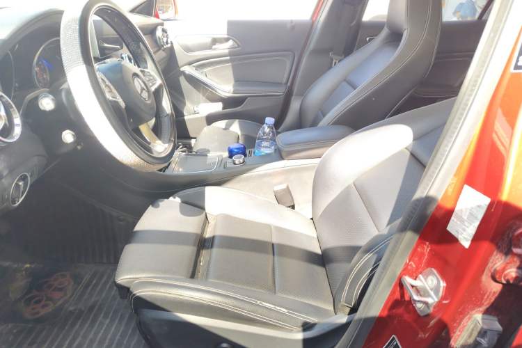 Used Mercedes-Benz GLA 2018 GLA 200 Sport Edition Left Front Seat