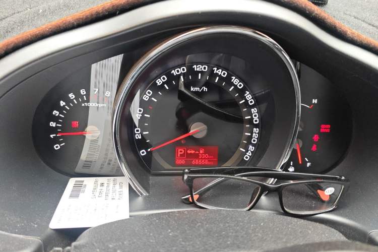 Used Kia Sportage R 2012 2.0L Automatic Two-Wheel Drive GLS
