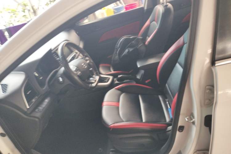 Used Hyundai Elantra (6th Generation / Lingdong) 2018 1.4T Dual-Clutch Xuan Dong · Dynamic Edition Left Front Seat