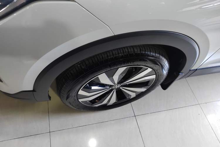 Used Volkswagen Tharu 2026 Model Xinrui 300TSI Ruiyi Edition