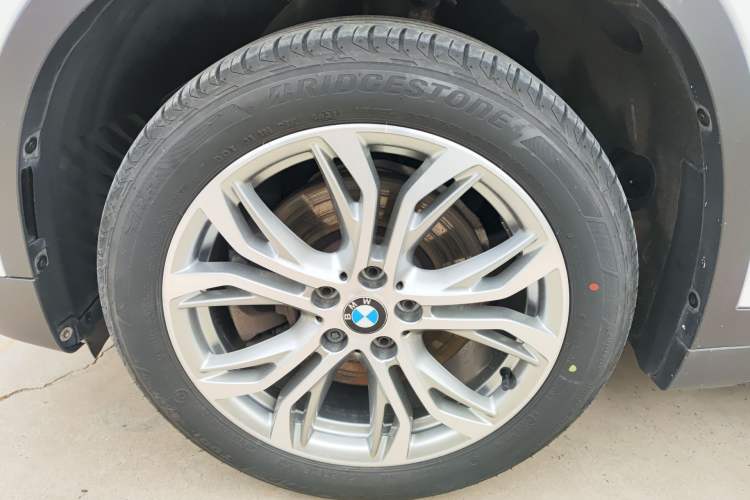 Used BMW X1 2018 sDrive20Li Leading Model