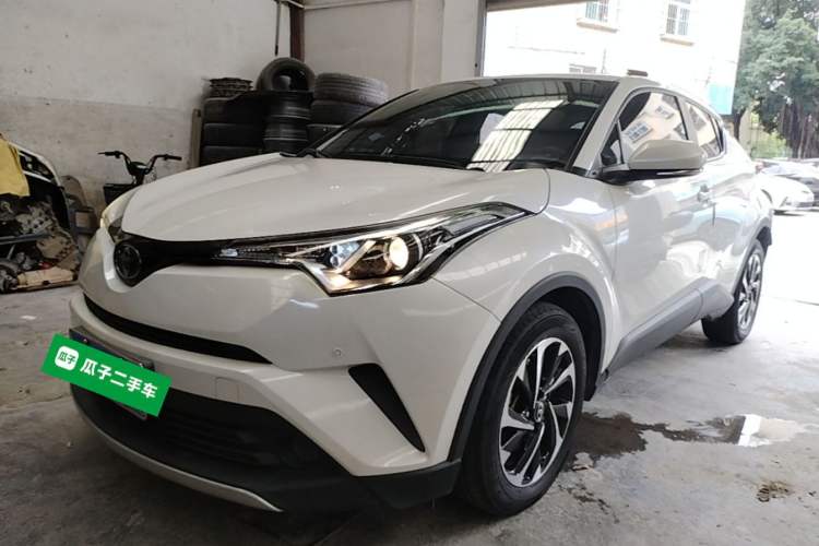 Used Toyota IZOA 2020 2.0L Yi Xiang CARE