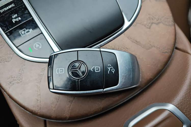 Used Mercedes-Benz E-Class 2021 Facelift E 300 L Stylish Edition
