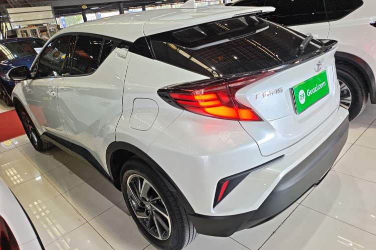 Used Toyota C-HR 2022 2.0L Leading Edition
