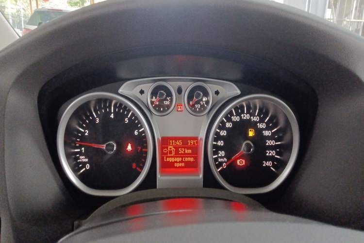 Used Ford Focus 2013 Sedan Classic 1.8L Automatic Base Model Instrument Cluster