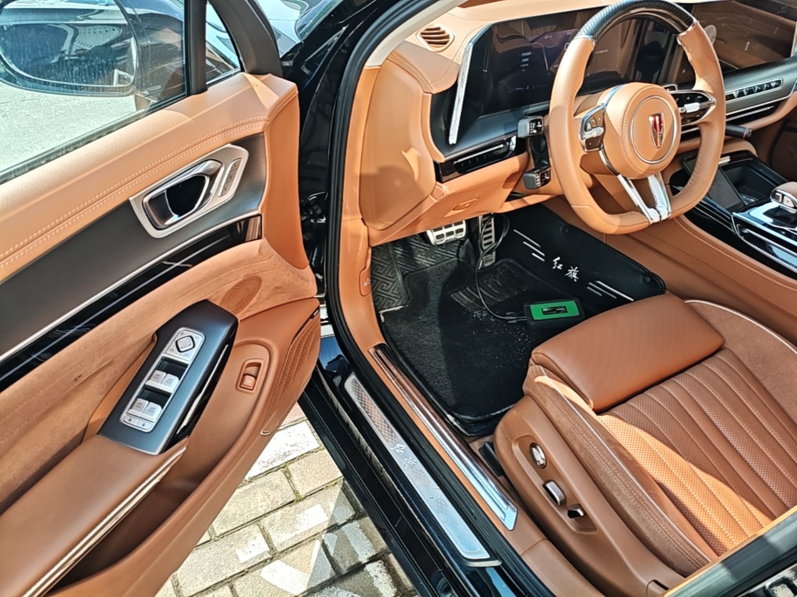 Hongqi H9 2024 2.0T Qichang Private Enjoyment Luxury Edition — снимка 18