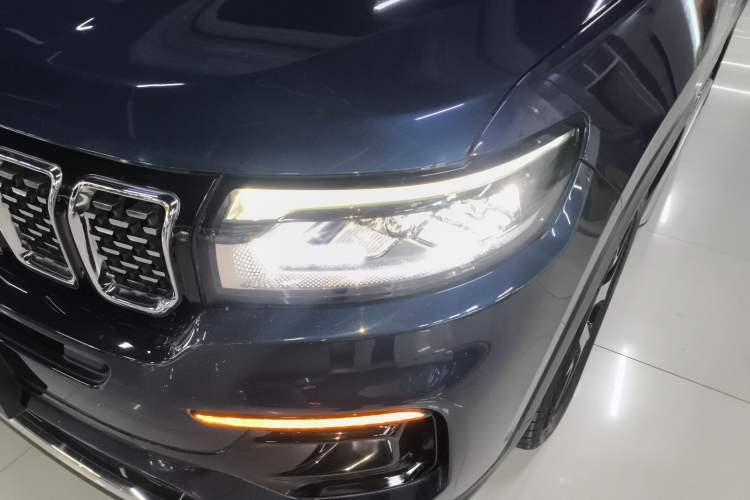 Used Jeep Grand Commander 2022 2.0T Two-Wheel Drive Luxury Version
