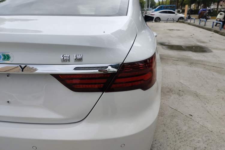 Used Geely Auto Binray 2018 14T CVT Binyi Edition