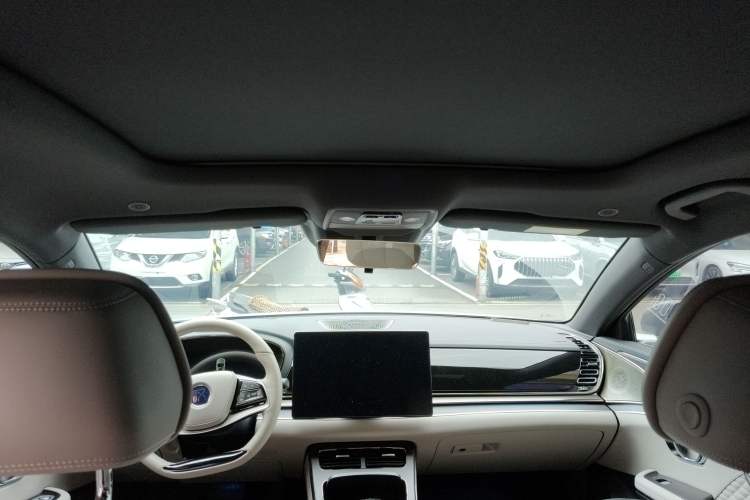 Used BYD Han 2024 DM-i Glory Edition 121KM Premium Model Headliner