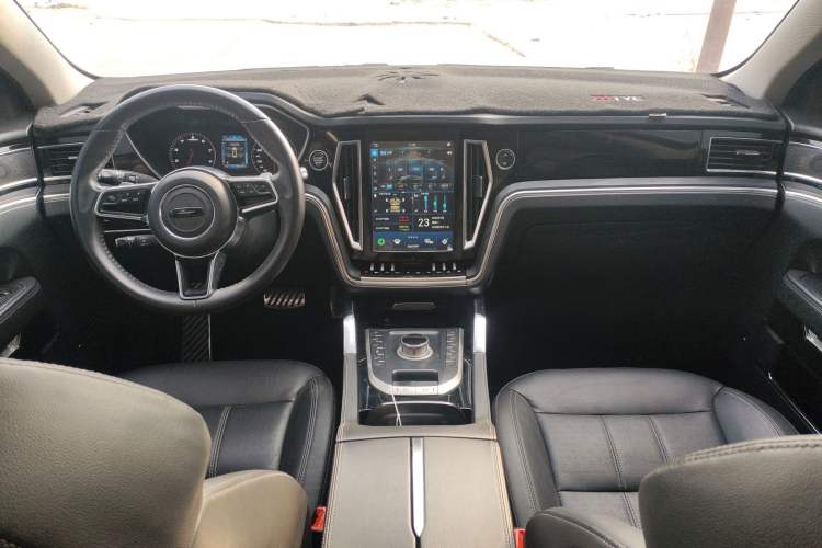 Used Zotye T700 2017 1.8T Dual-Clutch Luxury Model Interior 2