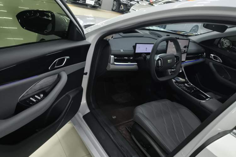 Used Geely Galaxy A7 2025 Model EM-i 150km Starship Edition
