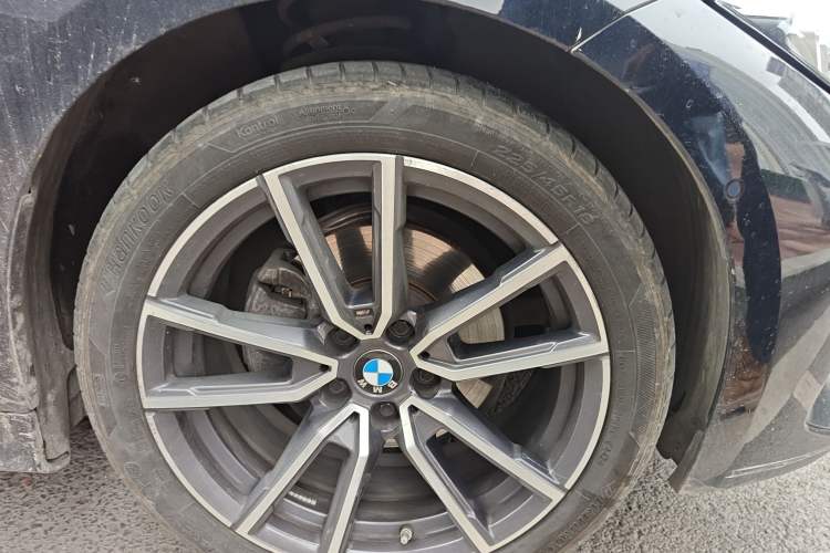 Used BMW 3 Series 2025 325Li M Sport Package