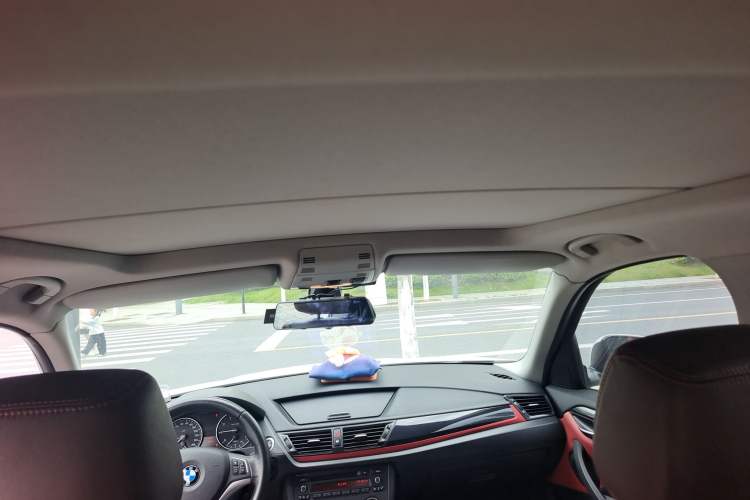 Used BMW X1 2014 sDrive18i Fashion Model Headliner