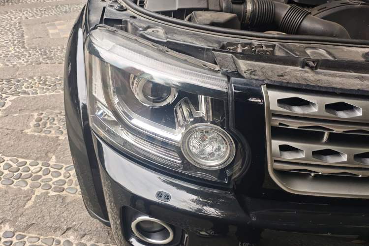 Used Land Rover Discovery 2014 3.0 SDV6 HSE Diesel Edition
