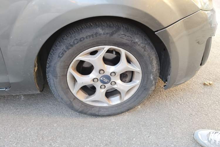 Used Ford Focus 2012 Hatchback Classic 1.8L Manual Base Model
