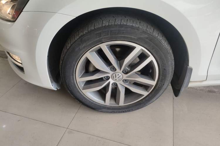 Used Volkswagen Golf 2016 230TSI Automatic Luxury Version