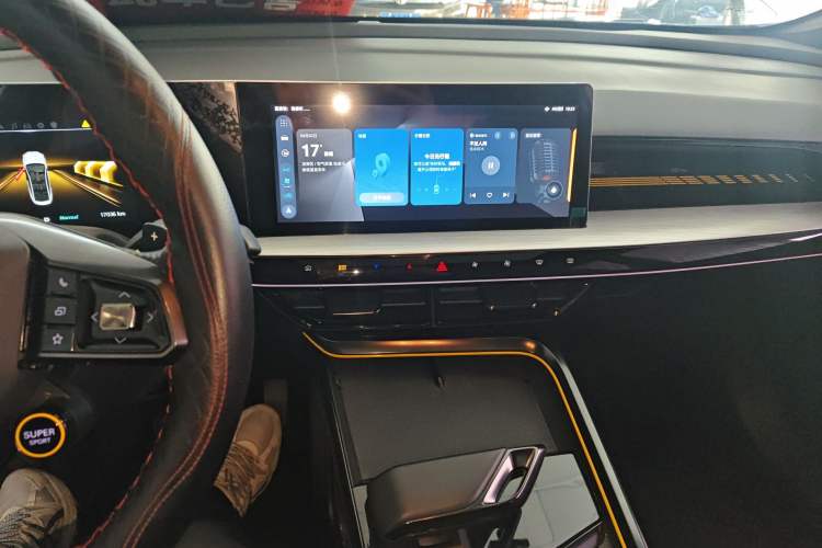 Used MG 5 Scorpio 2022 1.5T Trophy Sport Luxurious Edition
