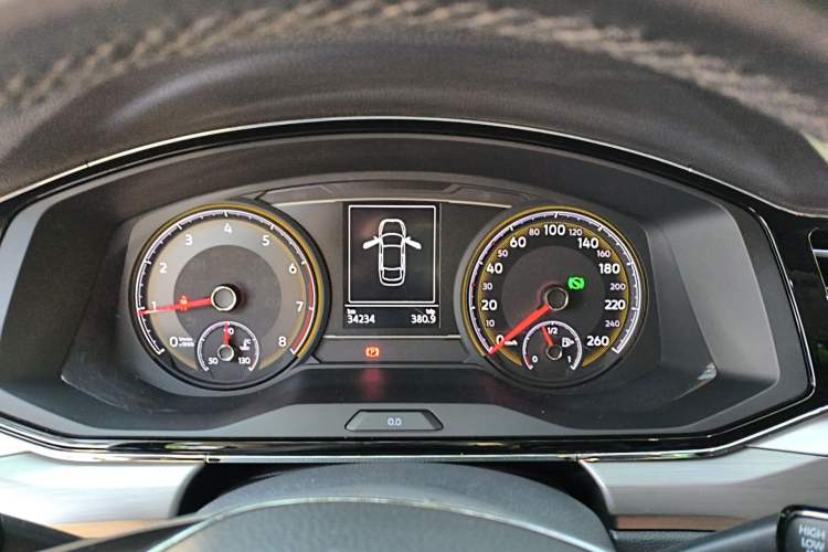 Used Volkswagen Lamando 2019 280TSI DSG Comfort Edition China V Standard Instrument Cluster