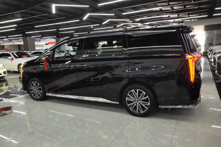 Used GAC Trumpchi M8 2024 Master Series 400T Ultimate Edition