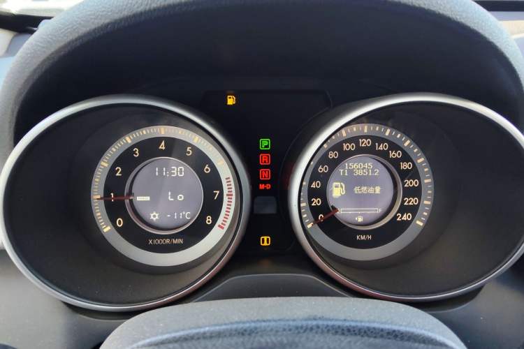 Used Bestune X80 2013 2.0L automatic luxury version