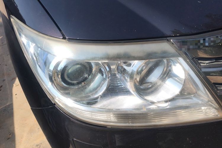 Used Honda Elysion 2015 2.4L VTi-S Prestige Edition Right Front Headlight