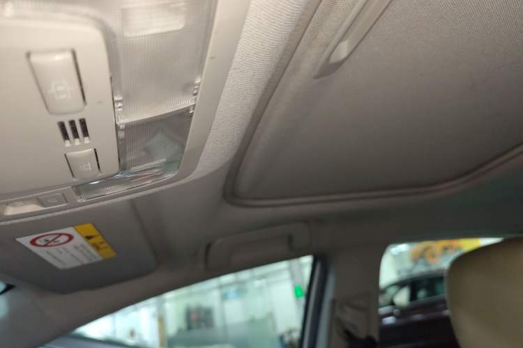 Used Toyota Corolla 2017 Revised Version 1.2T S-CVT GL-i Headliner