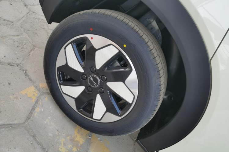 Used BYD Dolphin 2025 420km Free Edition
