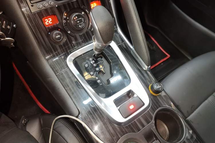 Used Peugeot 3008 2013 1.6THP Automatic Prestige Edition