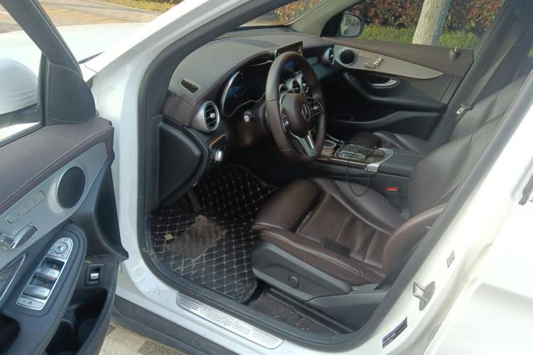 Used Mercedes-Benz GLC 2021 GLC 260 L 4MATIC Dynamic Edition