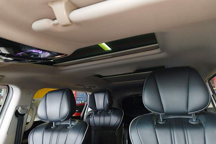 Used Roewe iMAX8 2021 400TGI Supreme Series Lu Zun Edition