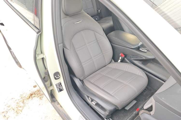 Used Hongqi EH7 2024 690 Pro
