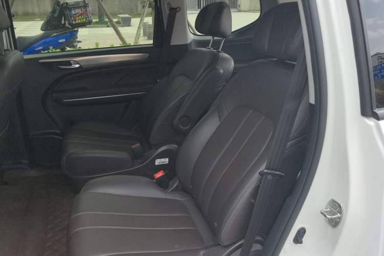 Used GAC Trumpchi M6 2019 270T DCT Prestige Edition (7-seater) China VI Left Rear Seat