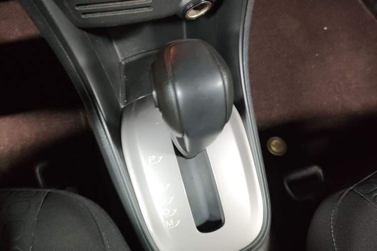 Used Chevrolet Trax 2016 1.4T Automatic Two-Wheel Drive Comfort Version with Sunroof