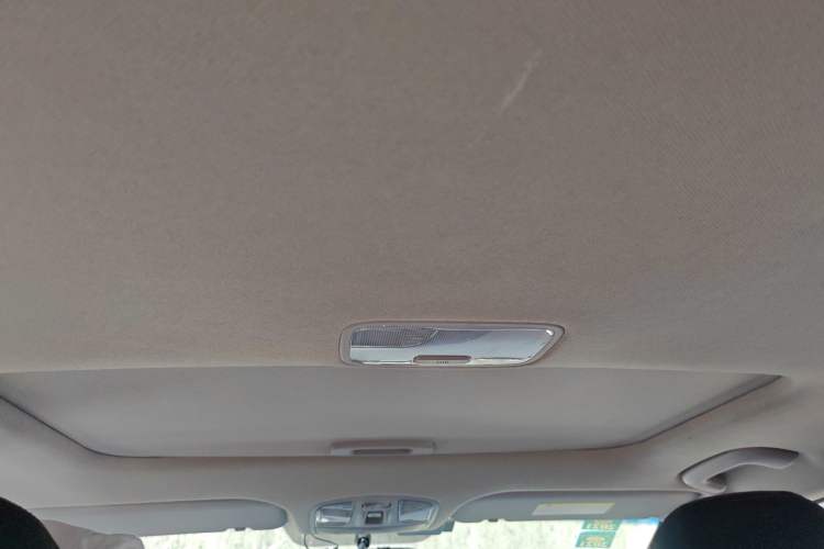 Used Hyundai Elantra (6th Generation / Lingdong) 2016 1.6L Automatic ZhiXuan – Elite Version Headliner