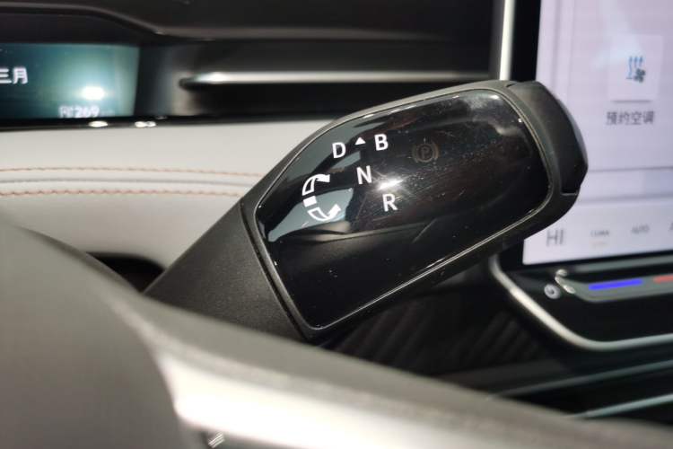 Used Volkswagen ID.7 VIZZION 2024 AIR model
