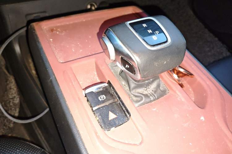 Used Hongqi E-QM5 2023 620km PLUS
